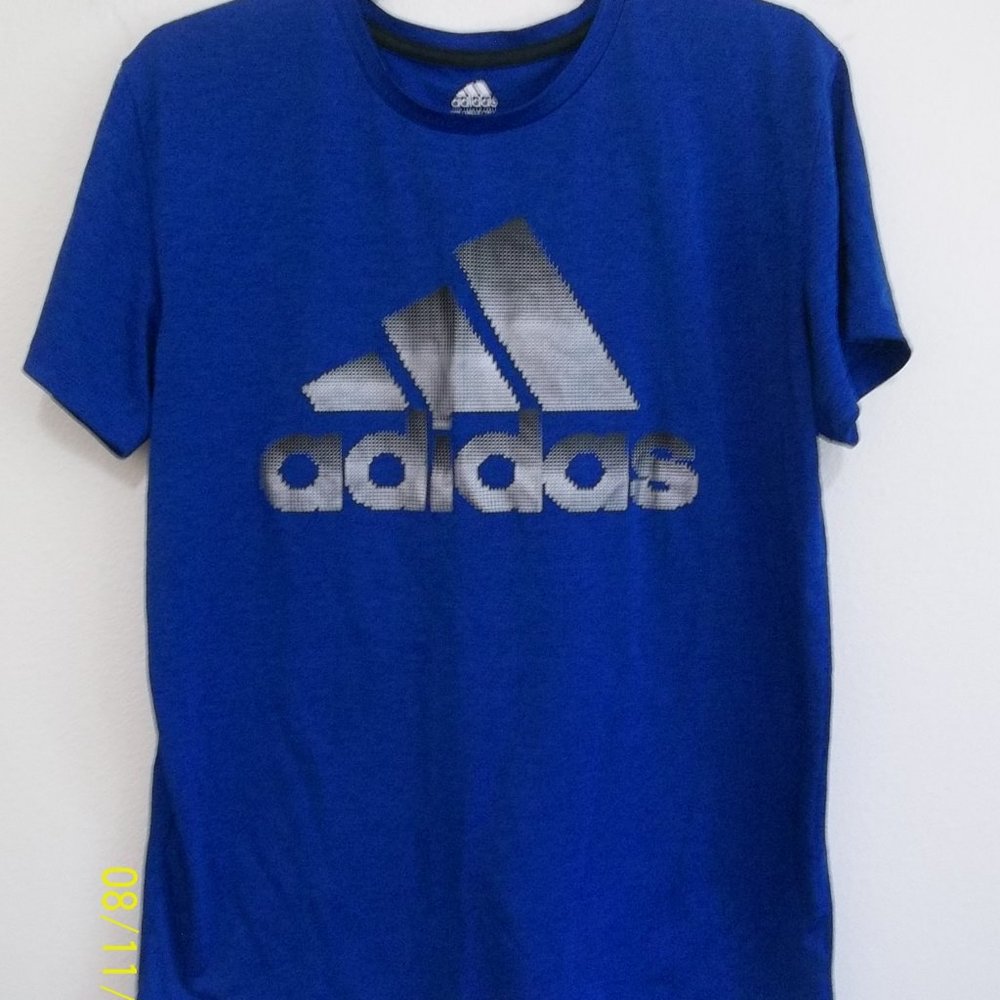 Boys Blue XL adidas Short-Sleeved T-shirt